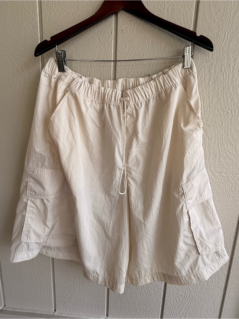 OFFLINE by Aerie Women’s Cargo Utility Shorts White Size XL